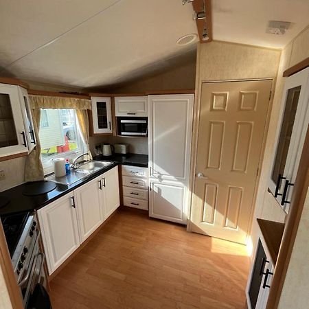 St Osyth Caravan Jaywick Sands Ngoại thất bức ảnh