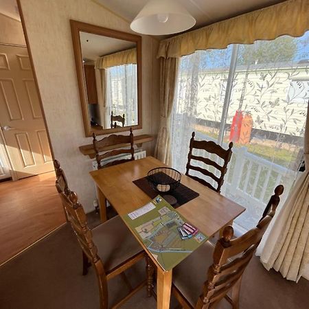 St Osyth Caravan Jaywick Sands Ngoại thất bức ảnh